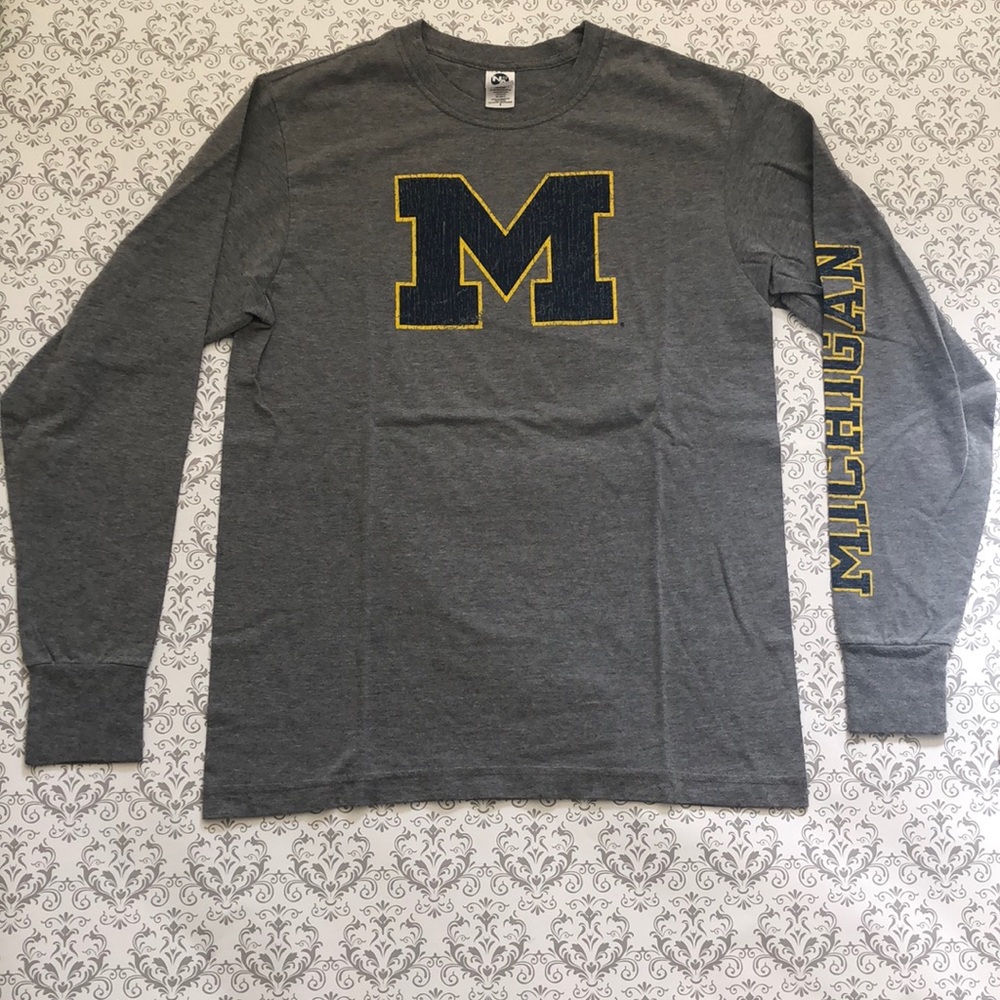 Long-sleeve Michigan shirt